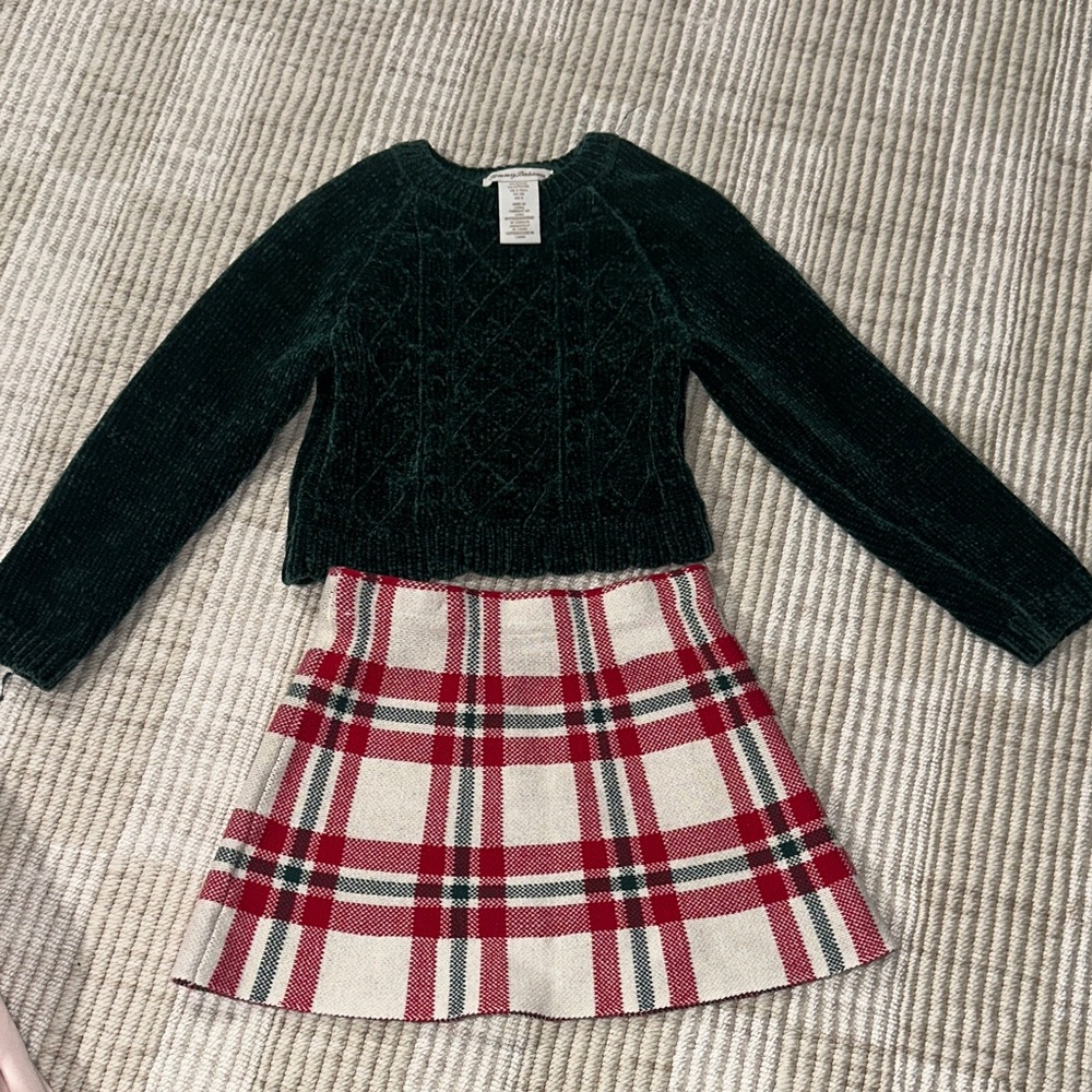 Tommy Bahama Green Textured Knit Sweater and Skirt